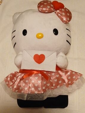2026 HELLO KITTY Valentines Greeter